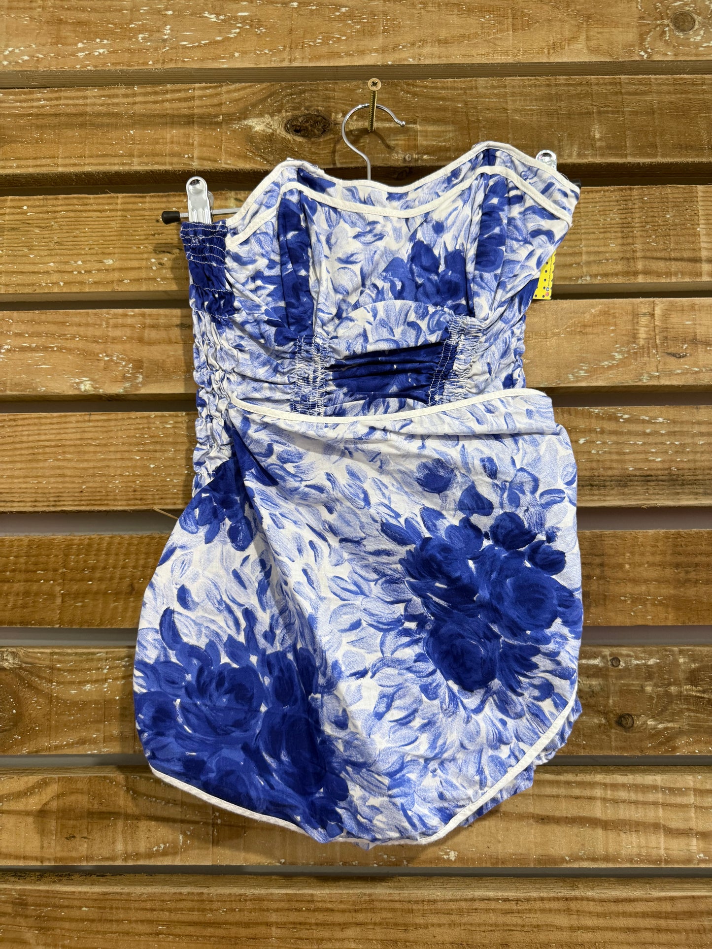 Vintage 50s floral print swimsuit/ bathing suit. Size XS. Rockabilly/ pin up. RARE