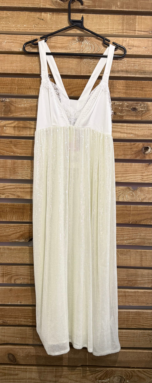 BNWT Zara sequin lace knit dress. Ivory/ white. Size Small. Christmas/ party.