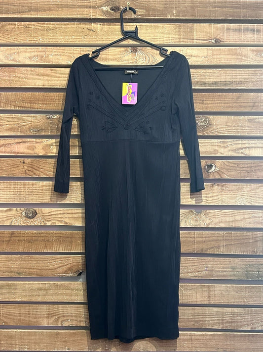 Vintage Y2K midi embroidered dress. boho/ evening. Size 10-12.