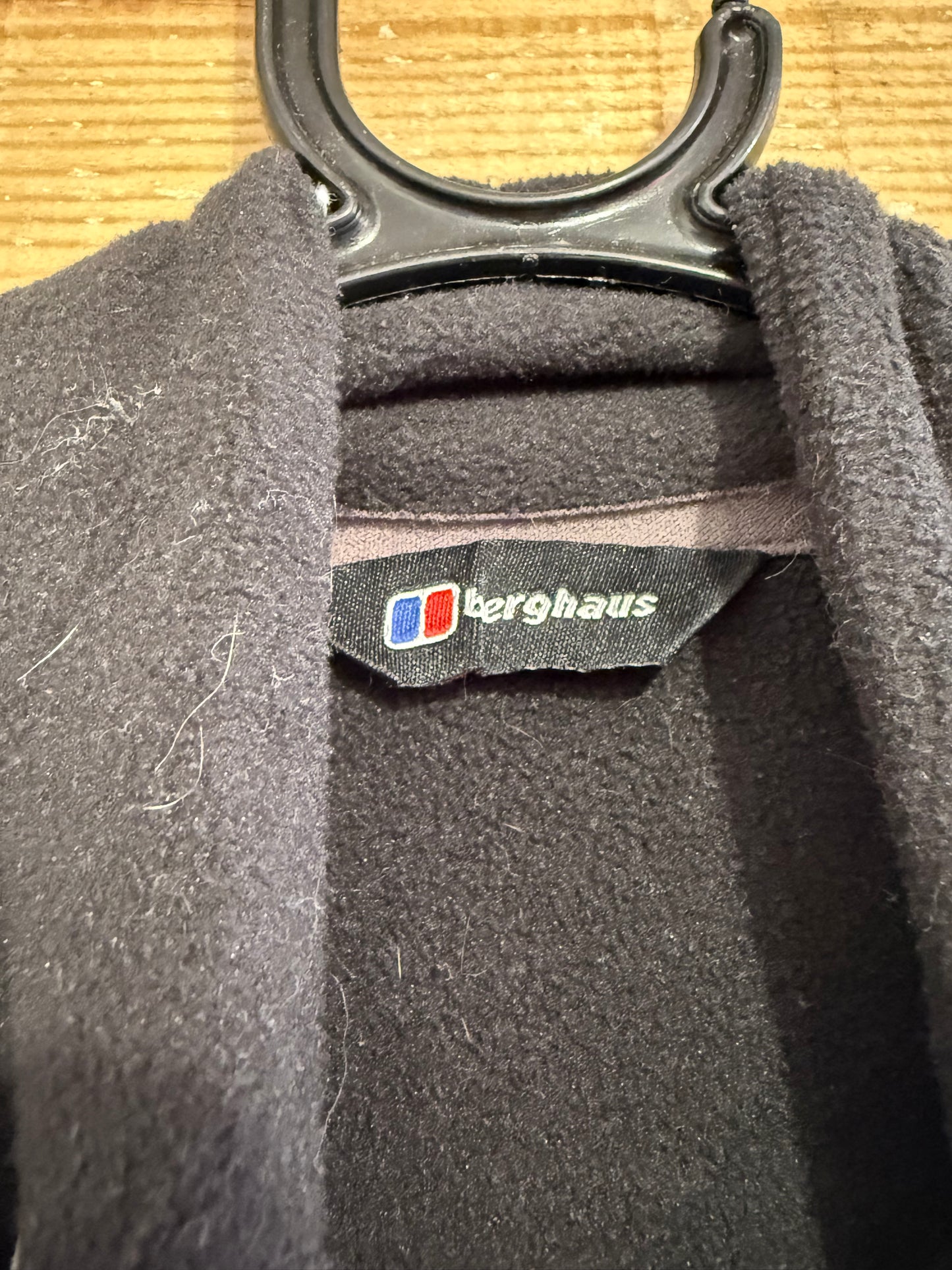Vintage 90s Berghaus 1/4 zip fleece. Black. Size Small. Hiking/ outdoors.