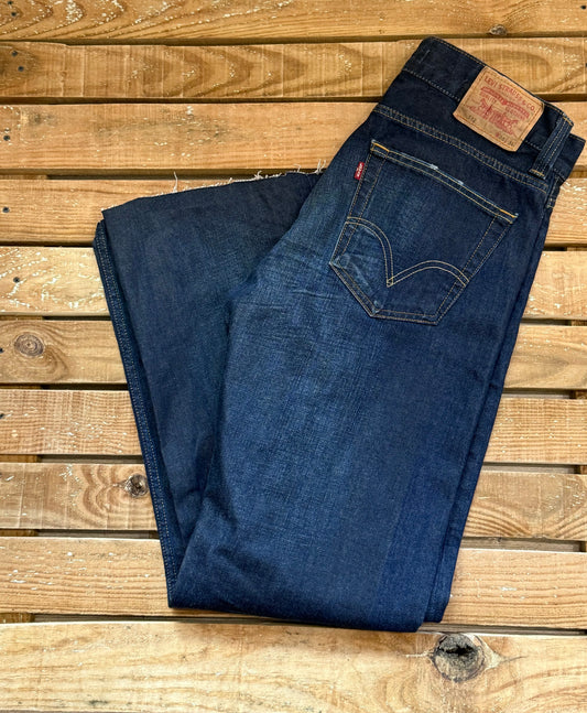 Vintage 90s Levi’s 512 Blue Jeans. Waist 34, leg 31