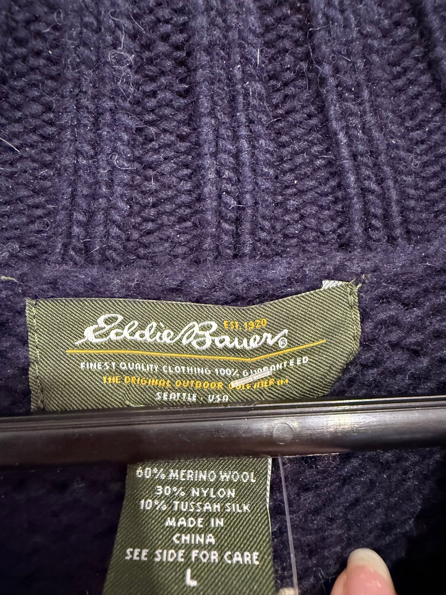Vintage 90s Eddie Bauer snowflake collared knit jumper/ sweater. Size Large.