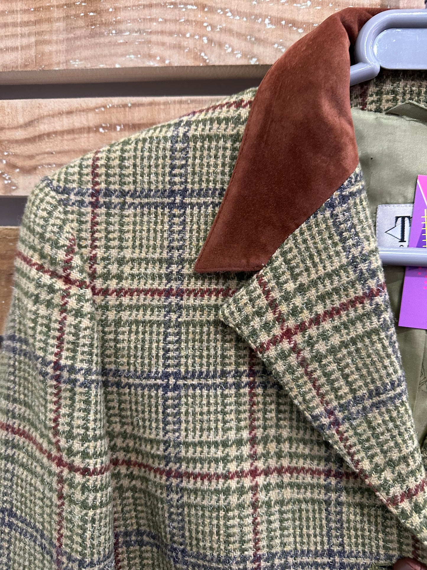 Vintage 90s Taifun Tweed wool Blazer/ Jacket. Size Small.