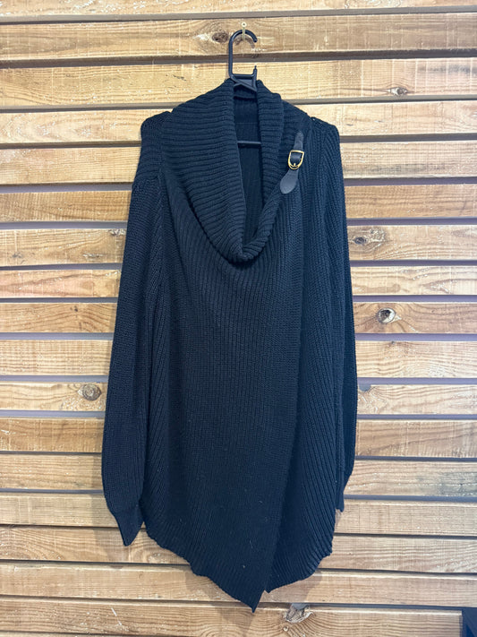 Vintage 90s Ralph Lauren buckle poncho/ shawl/ cape. Preppy/ equestrian. Black. Size medium.