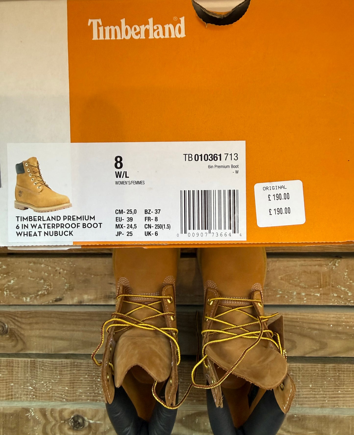 Brand new in box. Timberland 6-Inch Premium Boots. Wheat colour. EU39, UK6