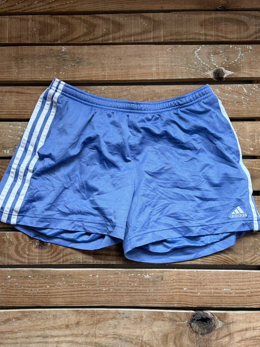 Vintage Y2K Adidas sports shorts. 30-38” waist. Size 18