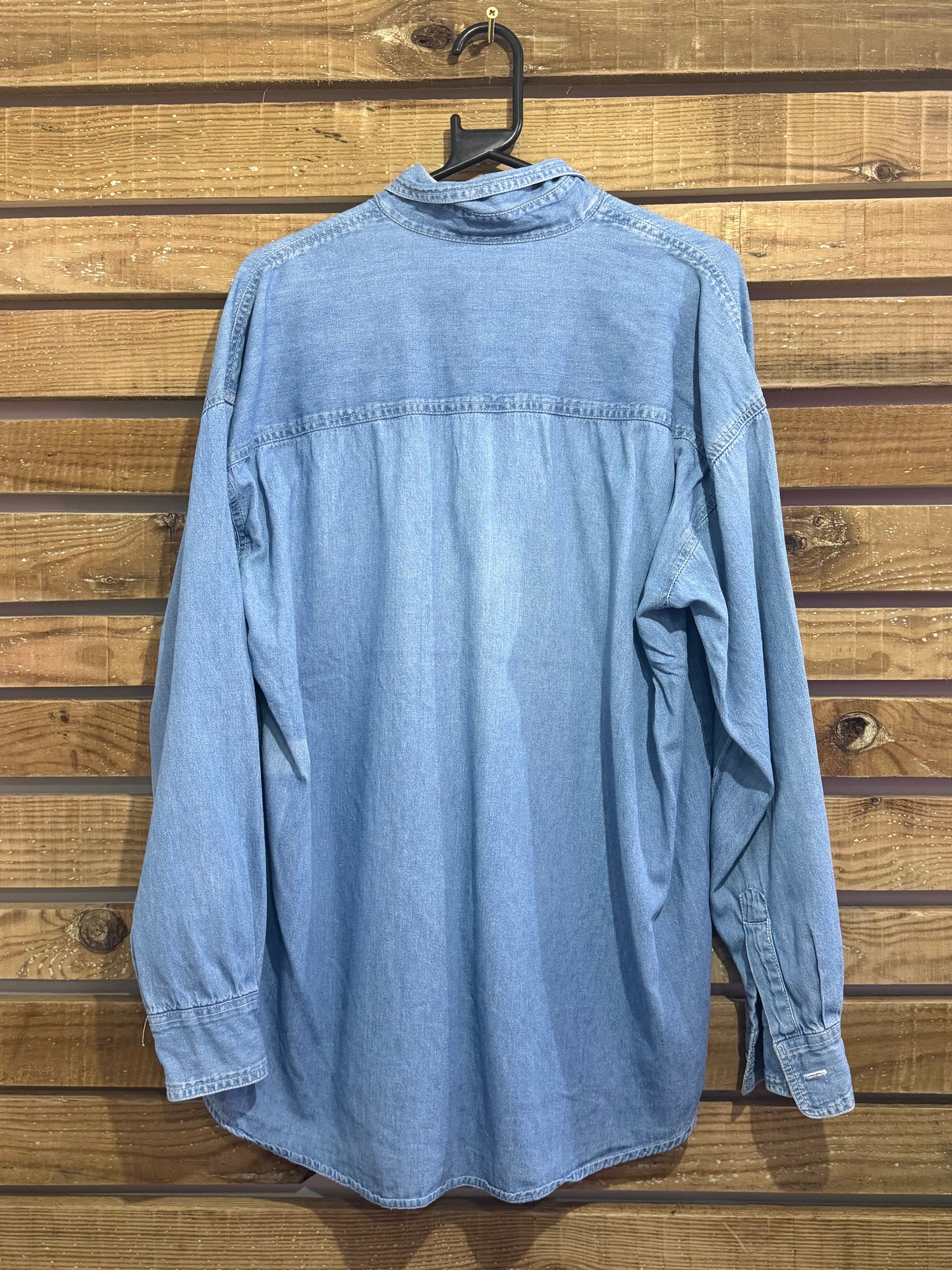 Vintage 90s Hard Rock Cafe Beijing embroidered denim shirt. Size XL.