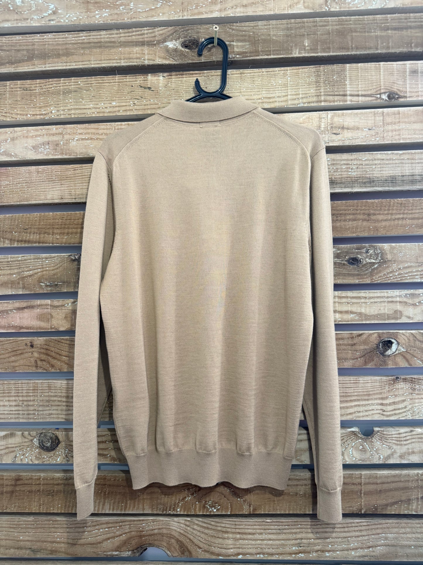 Hugo boss long sleeved wool polo shirt. Size Medium. Beige.