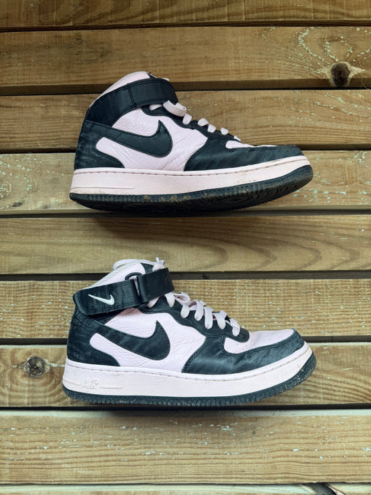 Nike High top Trainers/ sneakers. Size 37.5 (UK4.5) black & pink.