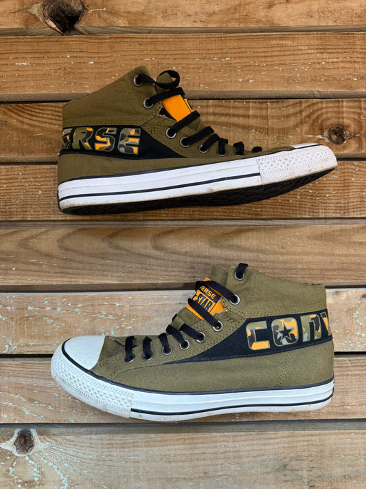 Converse Chuck Taylor All Star Band Mid trainer in a palm green camo colorway. Size UK9.5, EU43.