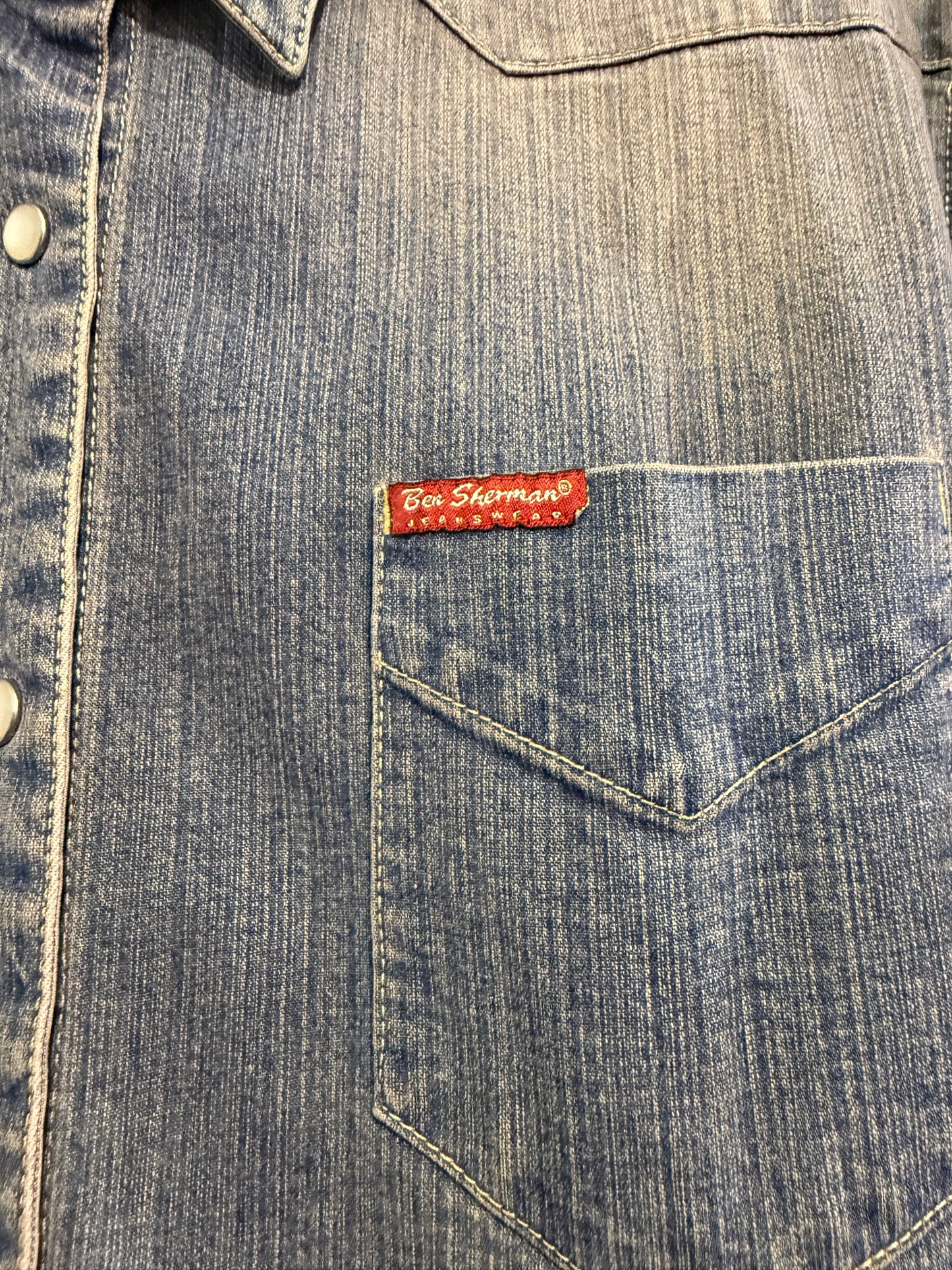 Vintage 90s Ben Sherman denim western shirt. Cowboy. Size Large.