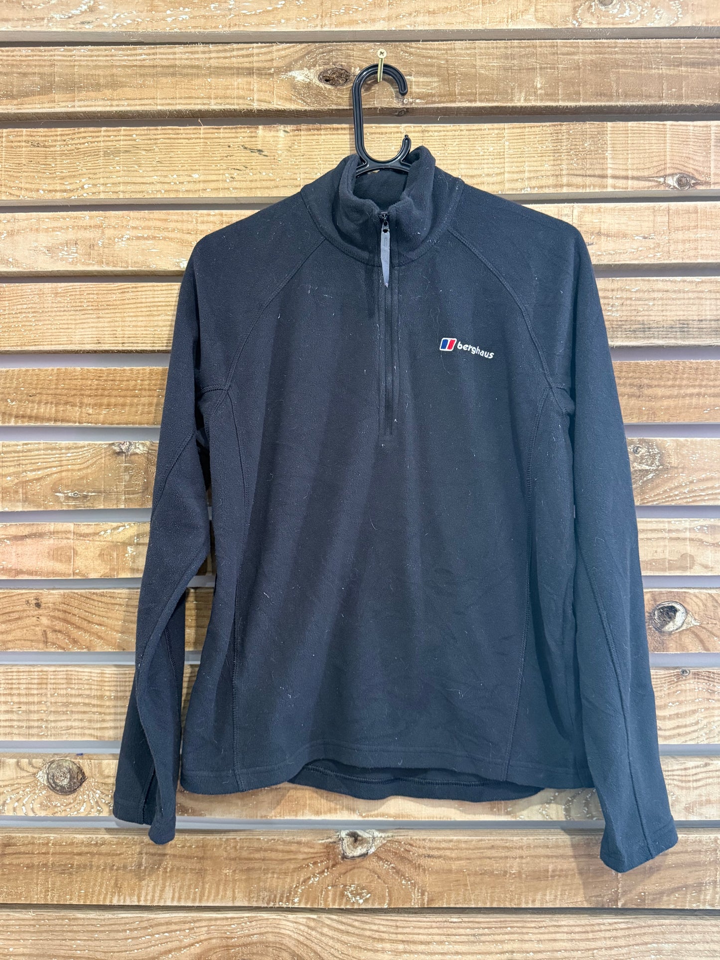 Vintage 90s Berghaus 1/4 zip fleece. Black. Size Small. Hiking/ outdoors.