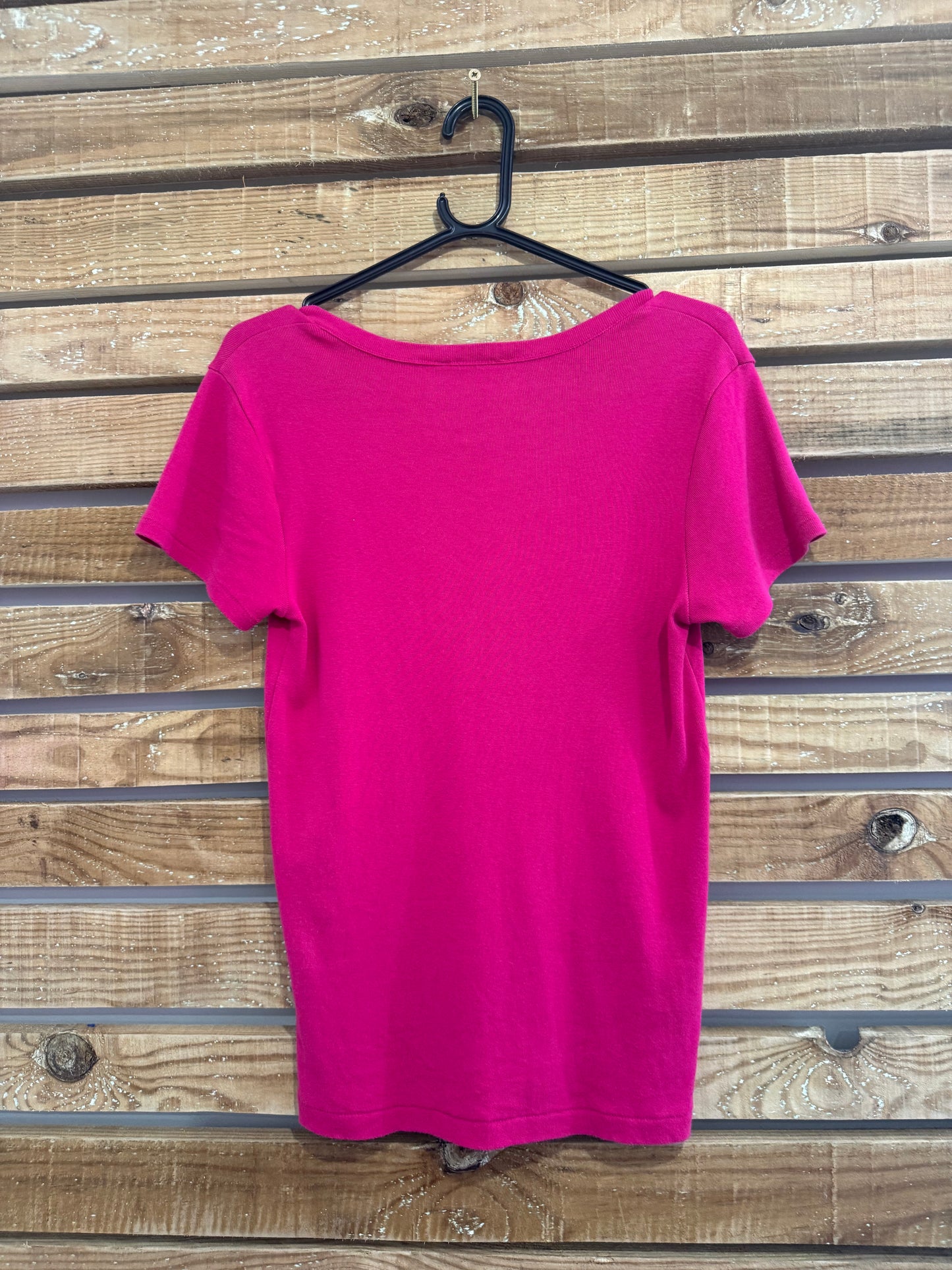 Vintage 90s Ralph Lauren V neck logo T-shirt. Pink. Size Large.
