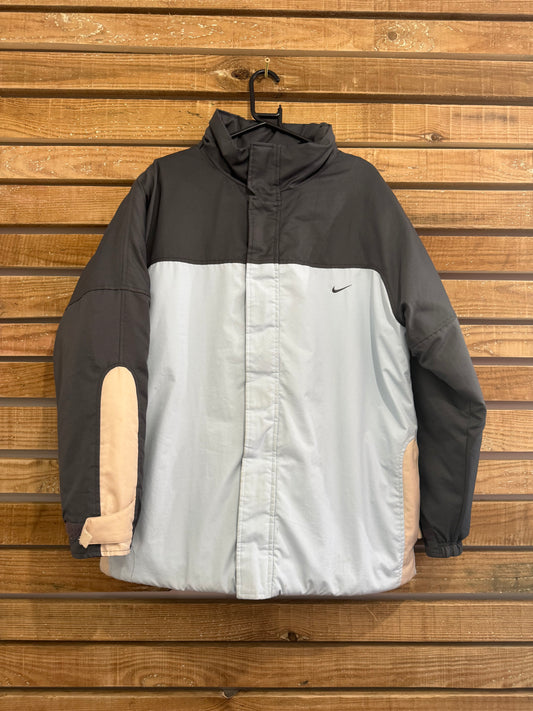 Vintage 90s Nike Waterproof puffer Outdoors Jacket. Blue. Size Medium.