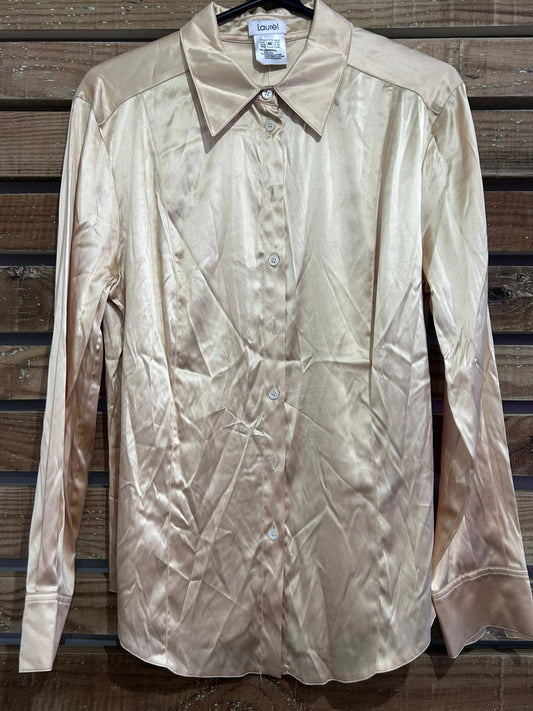 Vintage 80s Laurel button up blouse. Cream. Silk. Free sizing up to a 16.
