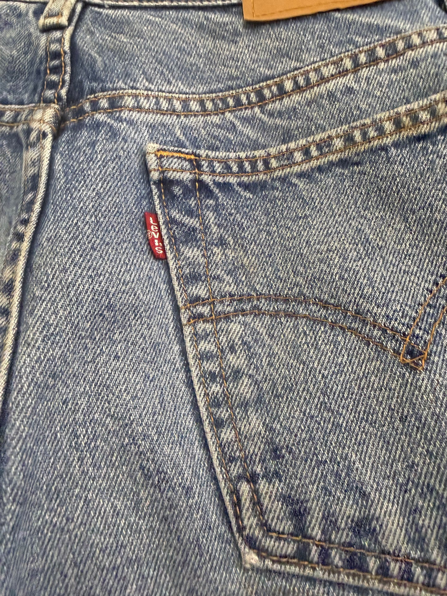Vintage 90s Levi’s 501 Cut Off Denim Shorts. 30” waist, UK10