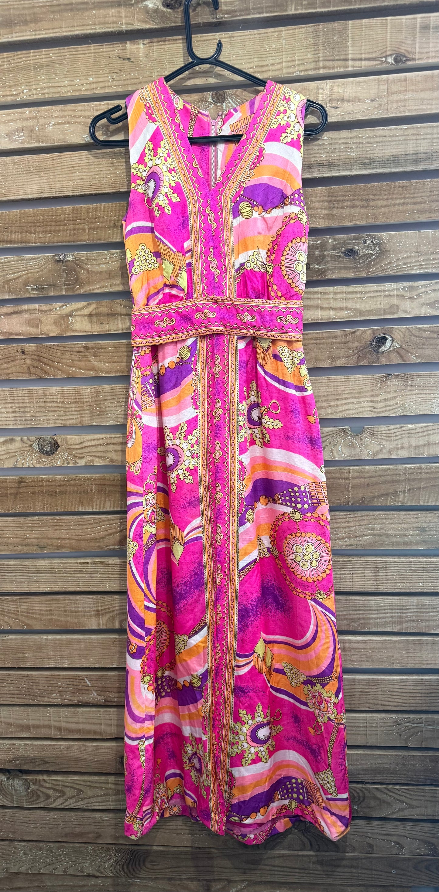 Vintage 60s/70s psychedelic print maxi dress. Summer/ Wedding/ evening/ holiday. Size UK8. Hippy/ Boho
