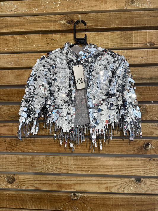 BNWT Zara cape/ shrug sequin jacket. Fringed. Silver. Festival/ summer/ party. Size Small-medium.