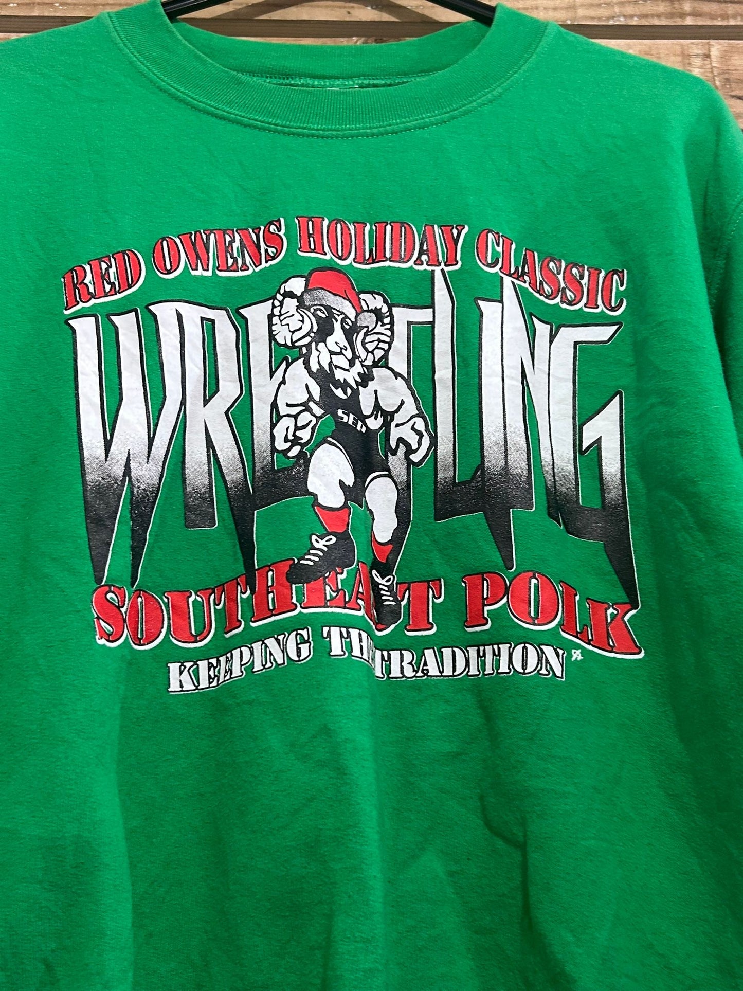 Vintage 80s Red Owens Holiday classic wrestling Christmas American USA sweater/ sweatshirt. Size small.