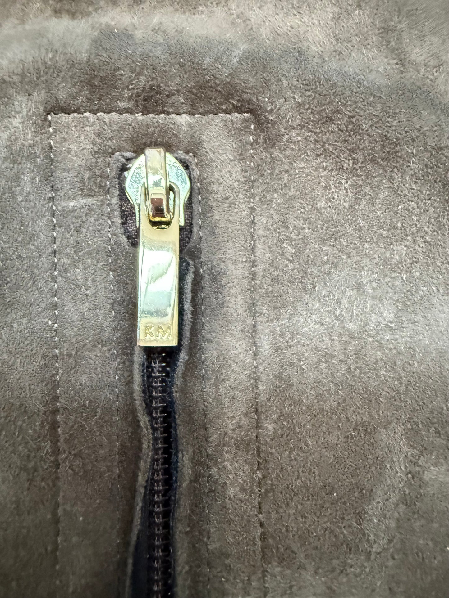 Karen Millen knee high suede heeled boots. Brown leather. Size UK6, EU39.