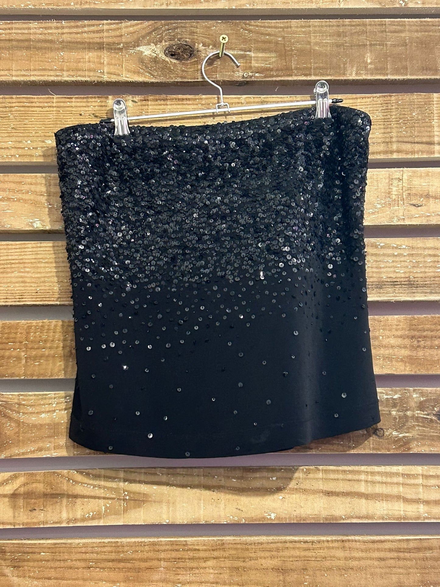 Donna Karan sequin mini skirt. Christmas/party. Waist 30” UK10