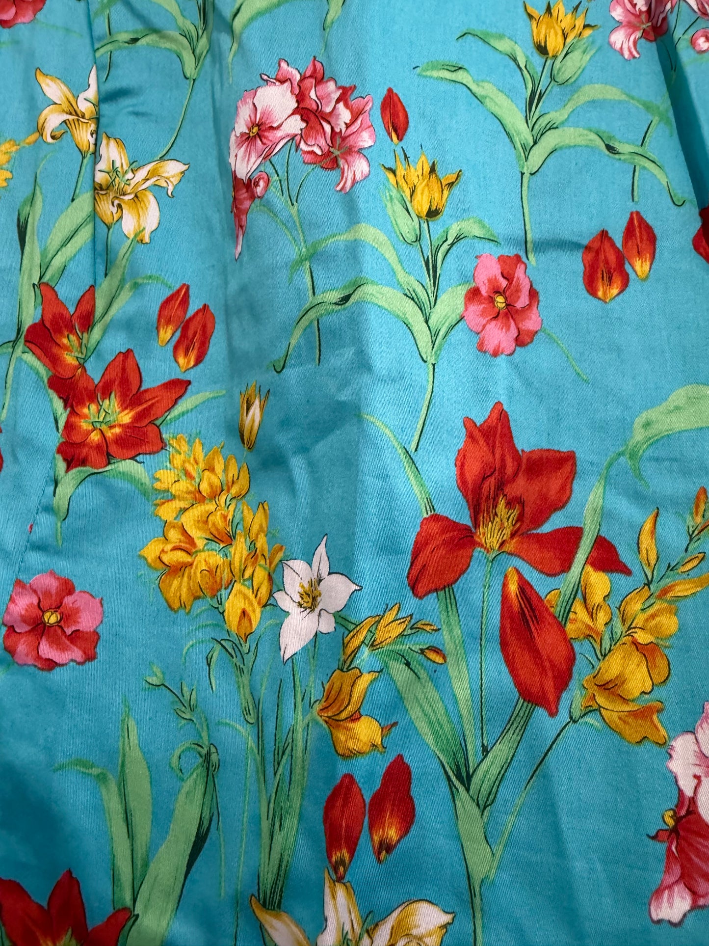 Vintage 80s Aquascutum button up floral top. Summer. Size 10