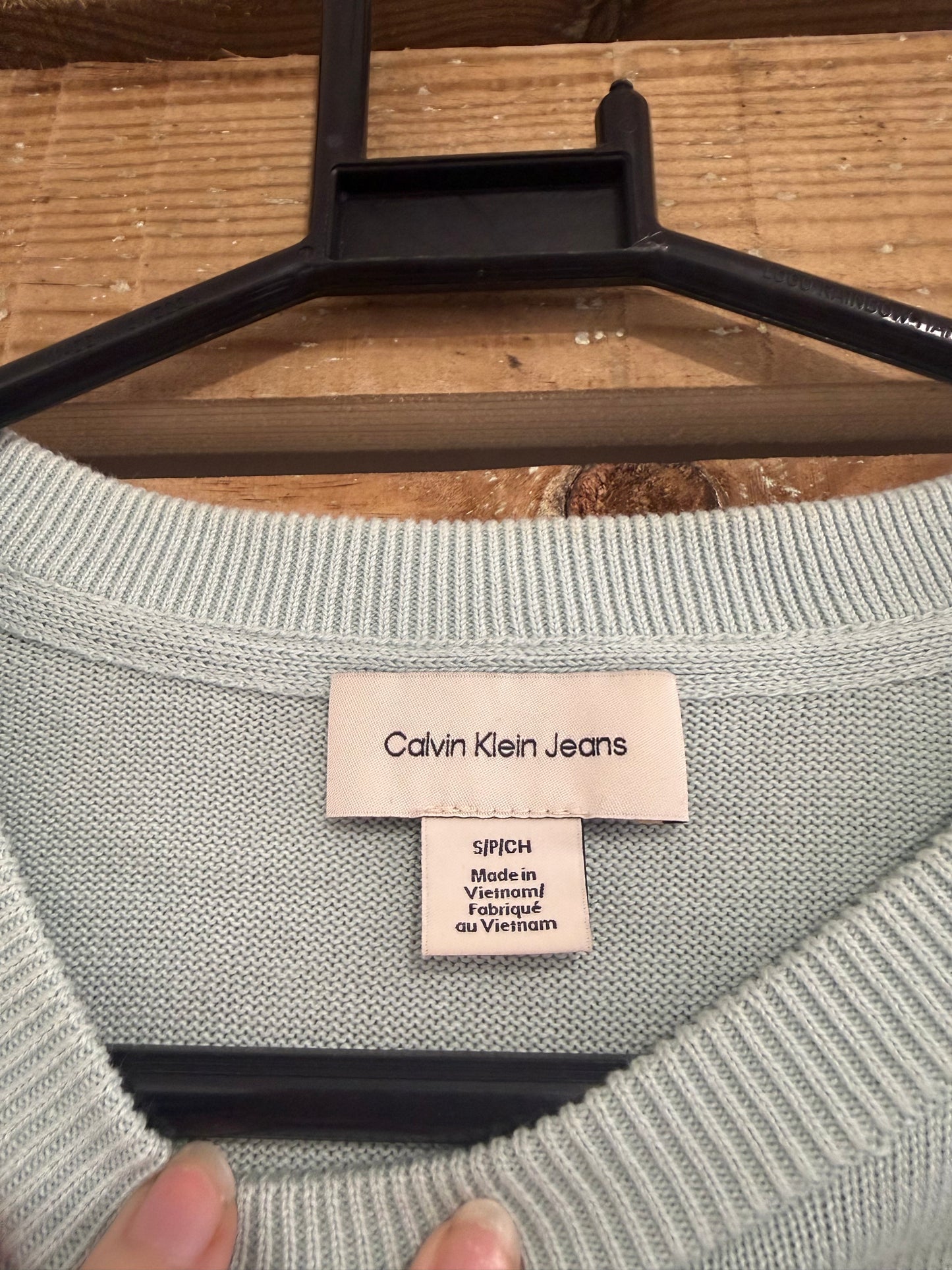 Vintage Y2K Calvin Klein crewneck jumper/ sweater. Blue. 100% Cotton. Size Small.