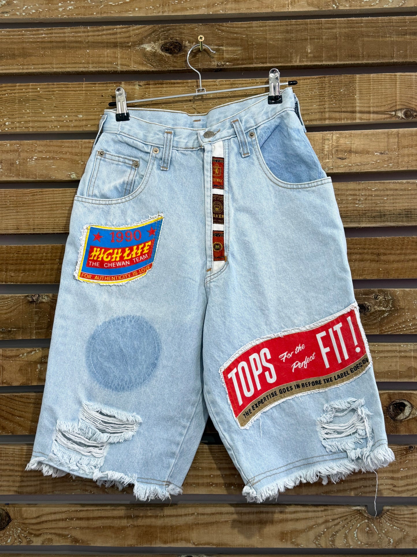 Vintage 90s Chewan patched denim shorts. Jorts. Hip-hop/skate. Waist 25”