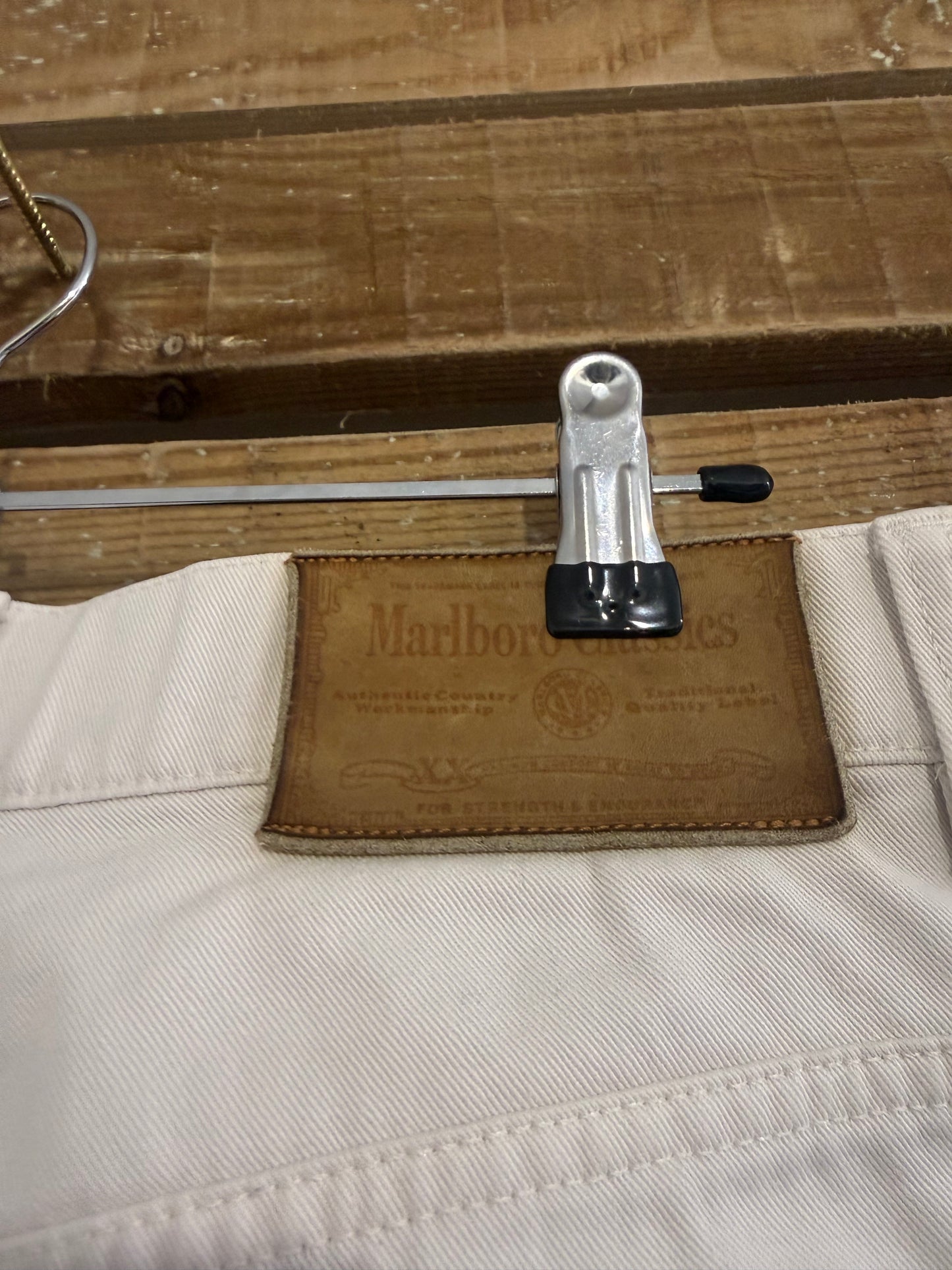 Vintage 90s Marlboro jeans pants/ trousers. 32” waist, 31” leg.