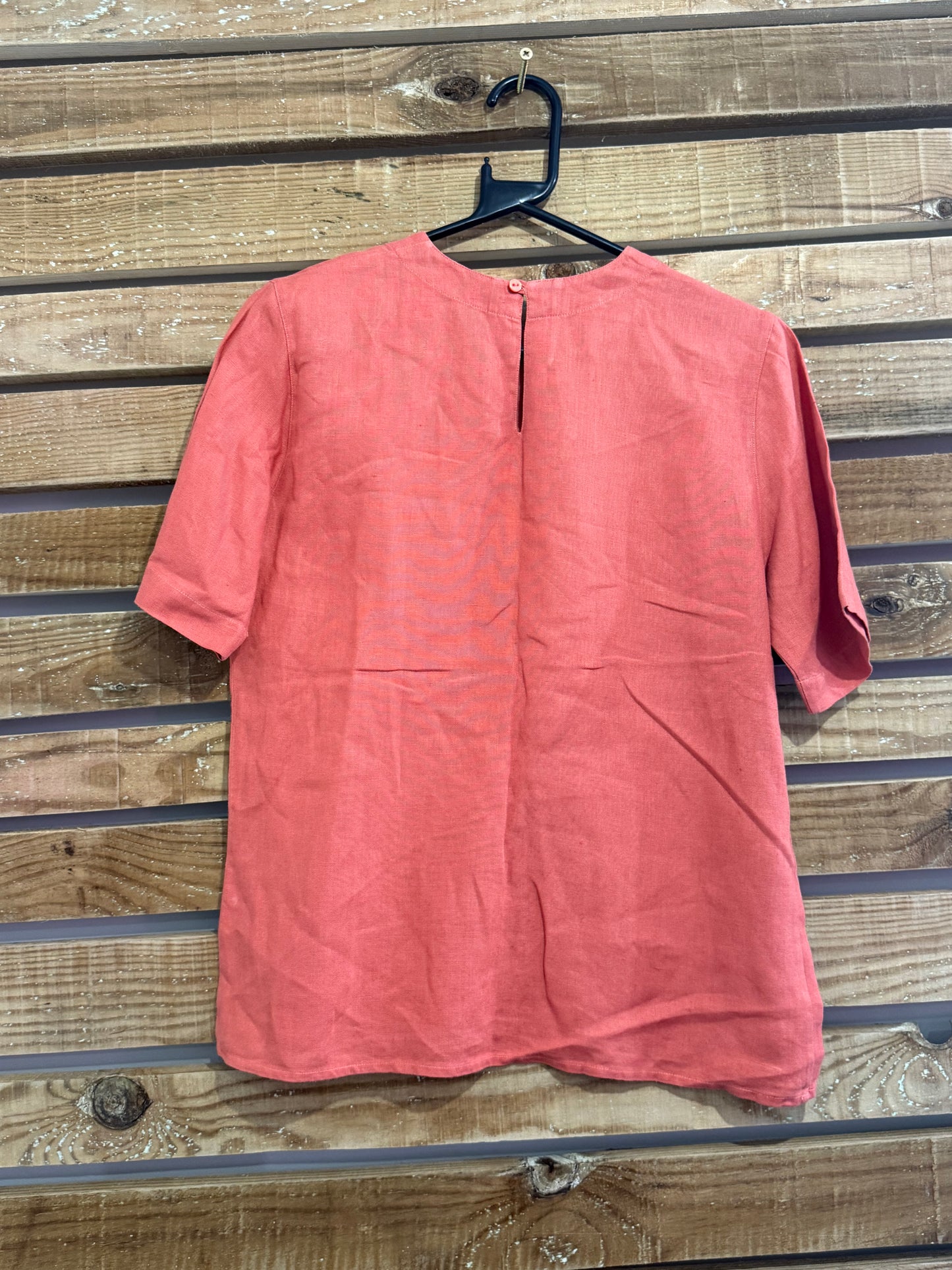 Vintage 80s Aquascutum linen short sleeved top. Coral. Size UK14