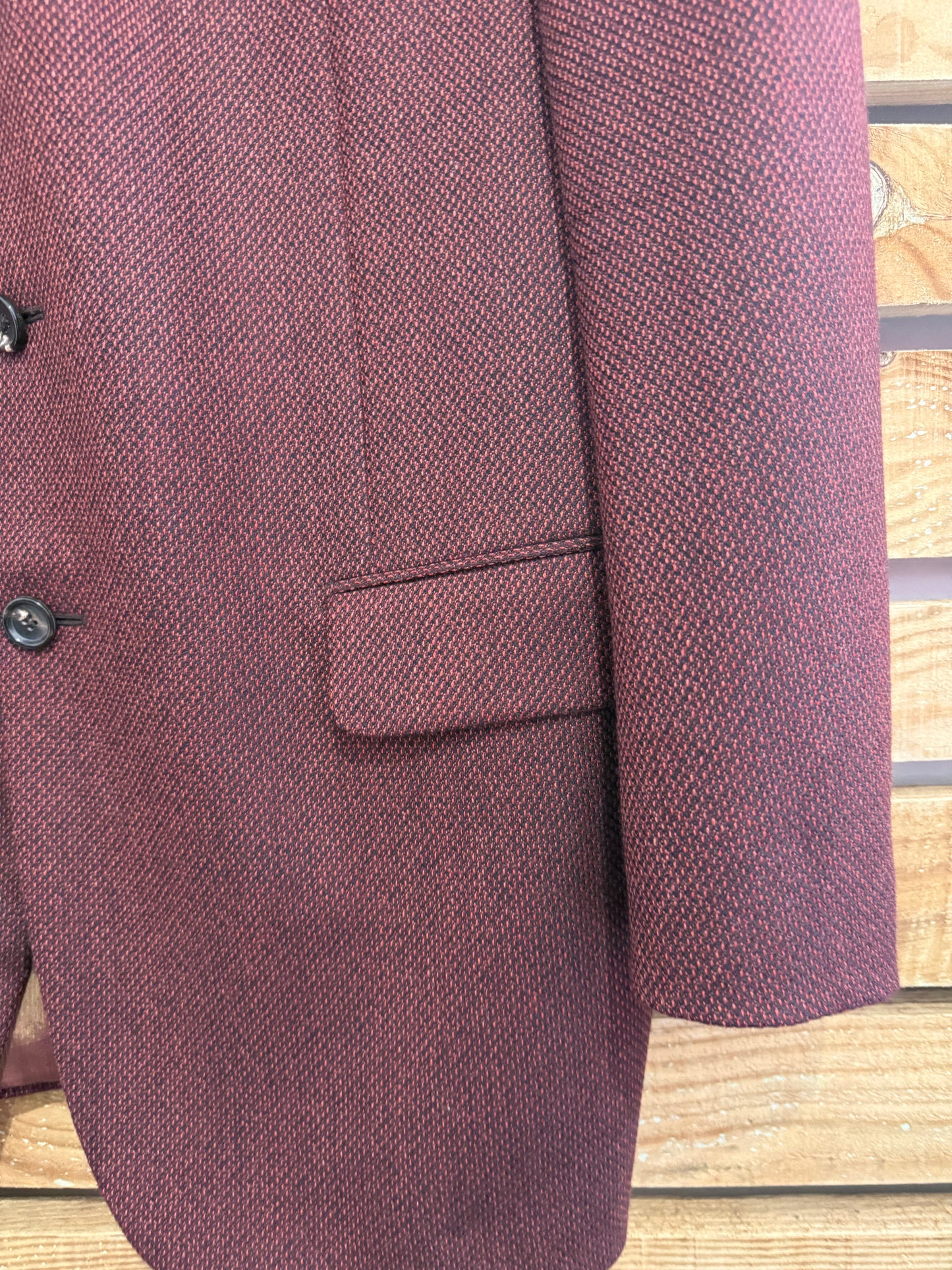 Vintage 90s Pal Zileri button up blazer/ jacket. Wool. Burgundy. 44” chest.