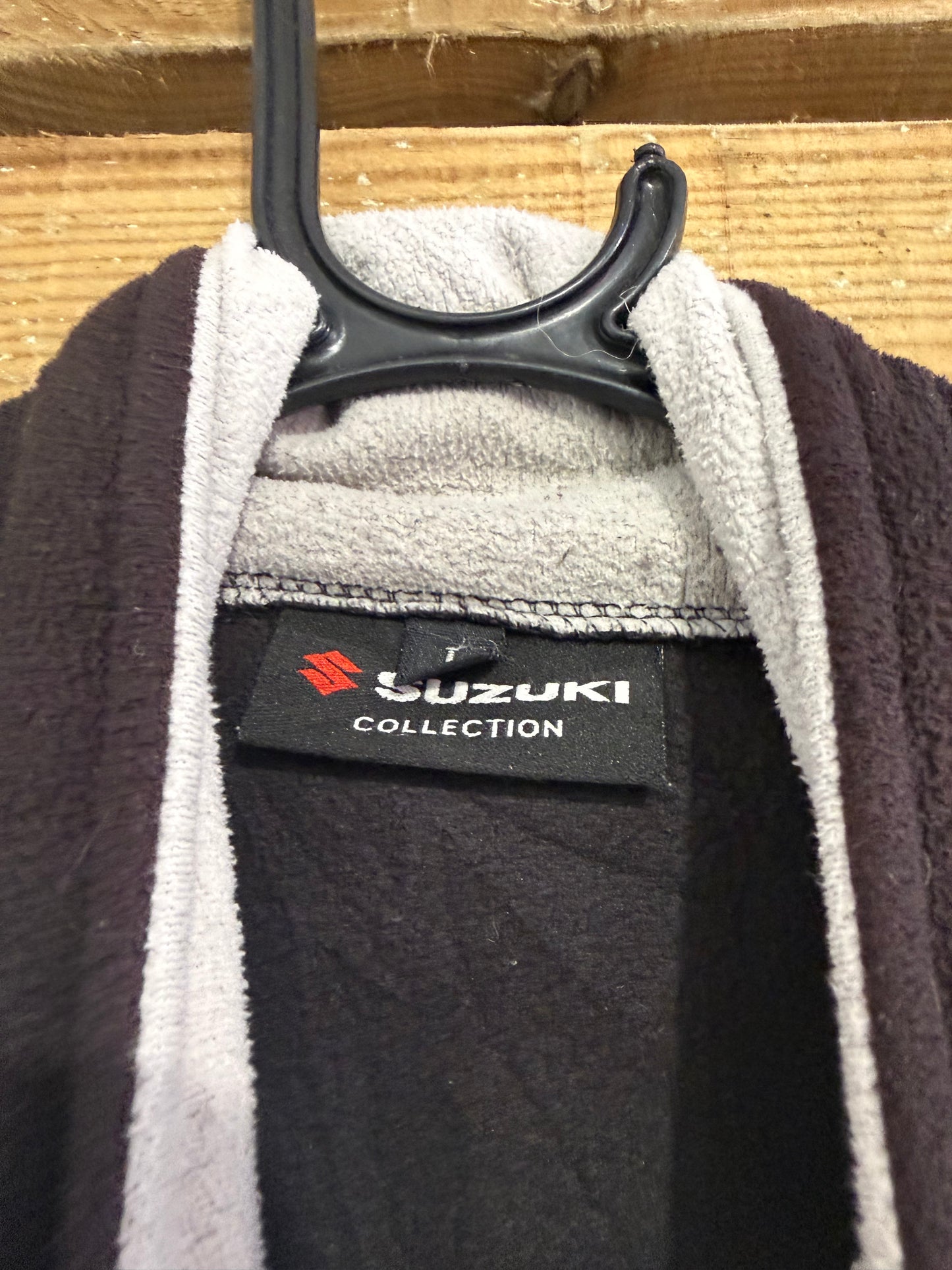 Vintage 90s Suzuki Fleece Jacket. Zip up. Size Large. Black. Car/ motorsport/ racing.