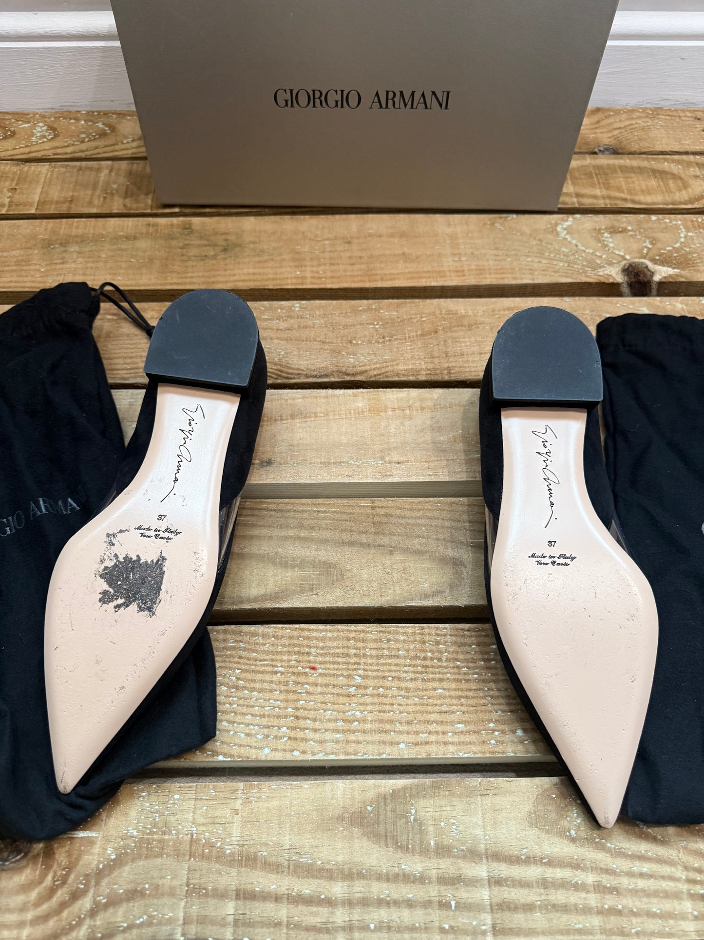 Giorgio Armani suede pointed-toe d'Orsay flat shoes with box. Black. EU37. UK4