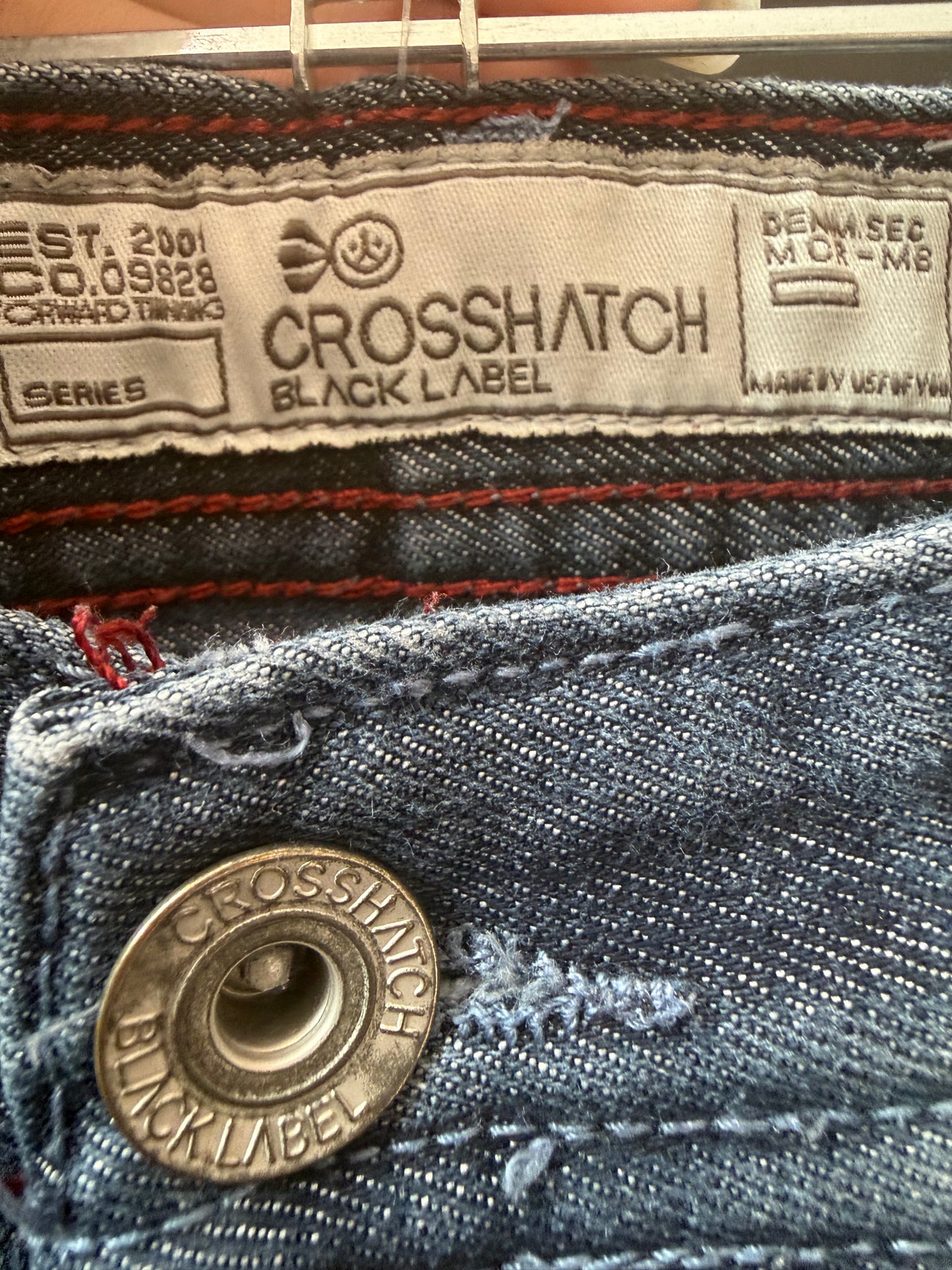 Vintage 90s Crosshatch cargo jeans. Grunge/ Skater. Waist: 34” Leg: 30”