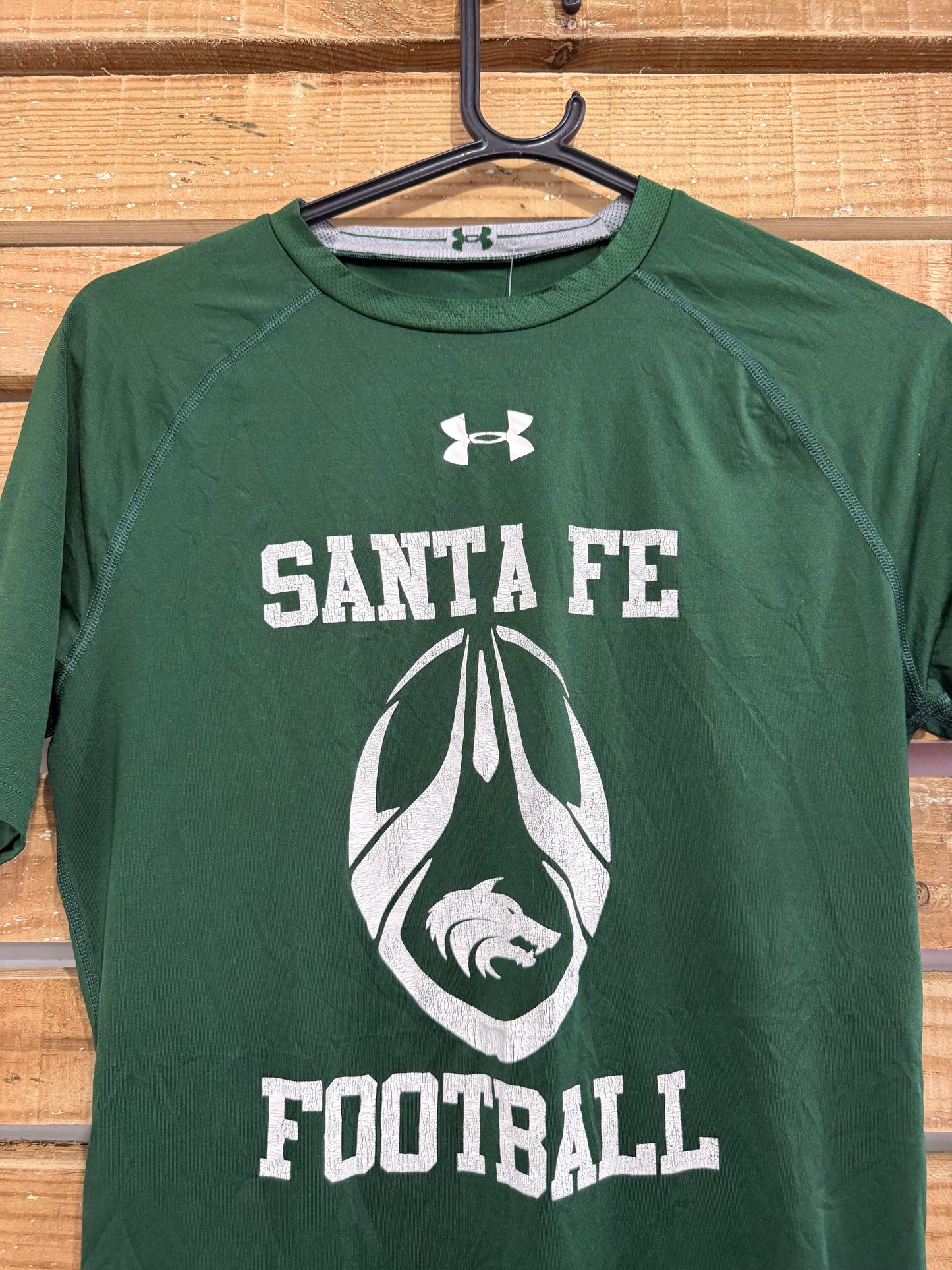 Vintage Y2K Santa Fe Under Armour USA American spell-out football top/ t-shirt. Size XS.