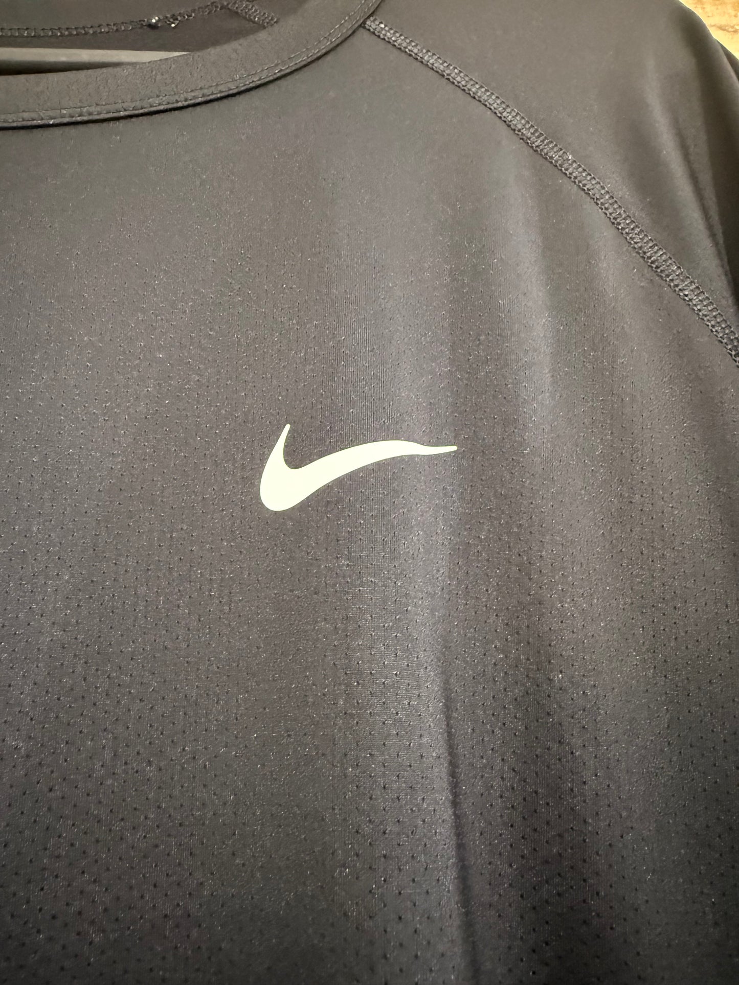 Nike Dri-fit T-shirt. Gym. Black. Size Large.