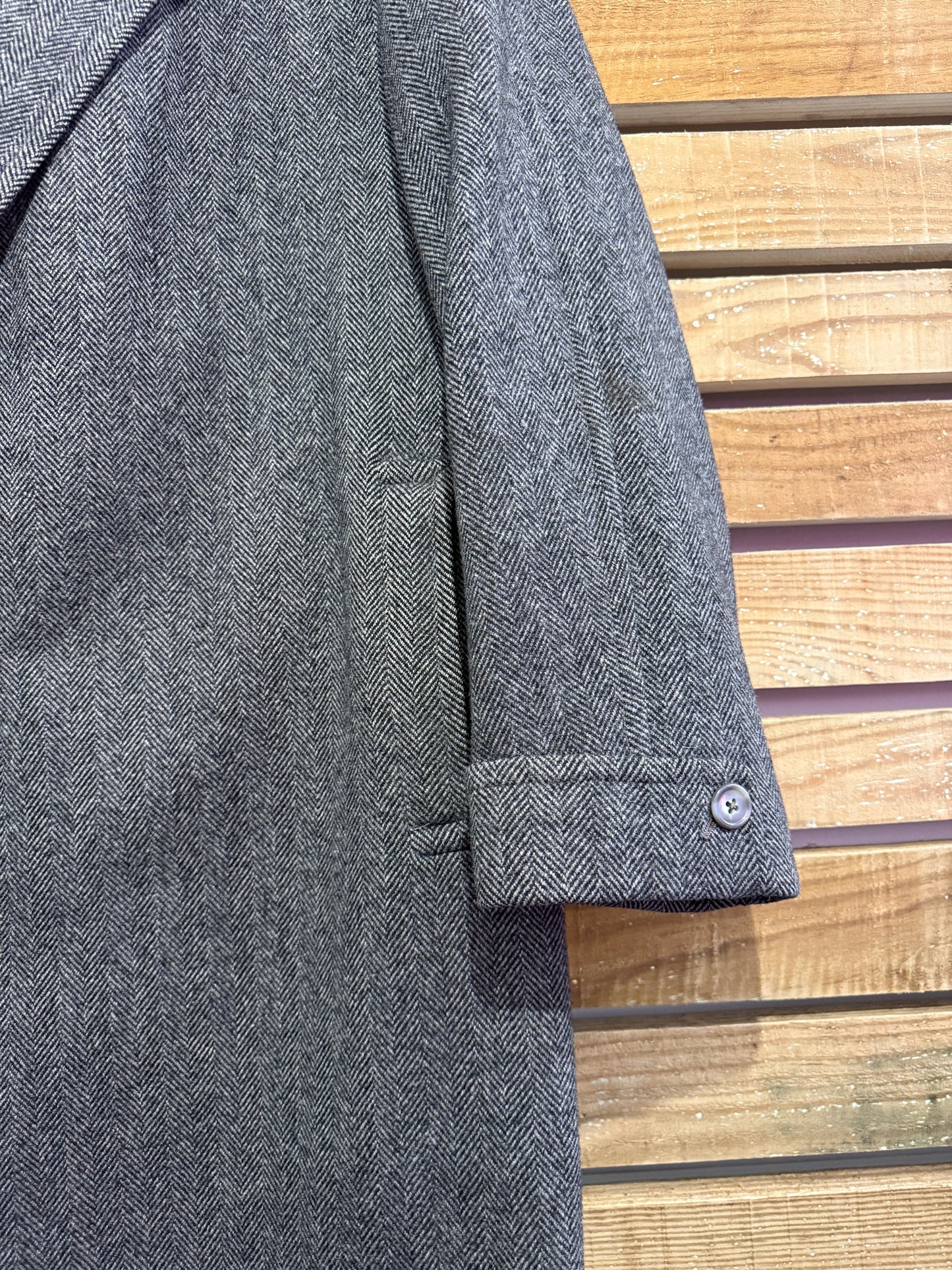 Vintage 80s herringbone wool overcoat. Size Large.