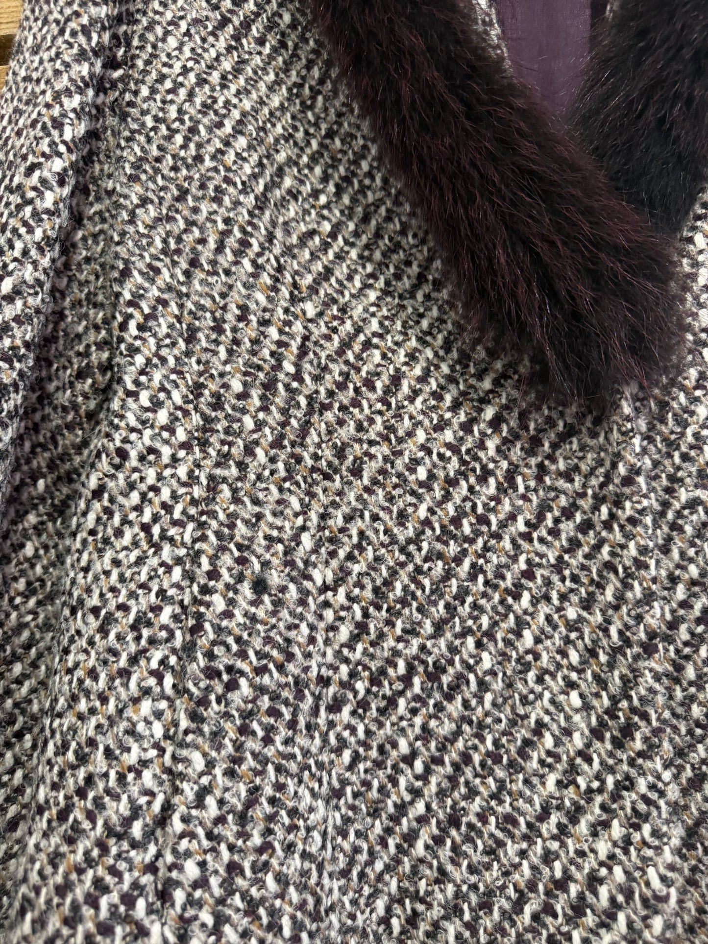 Vintage 80s Tweed Jacket with fur collar. Size UK12