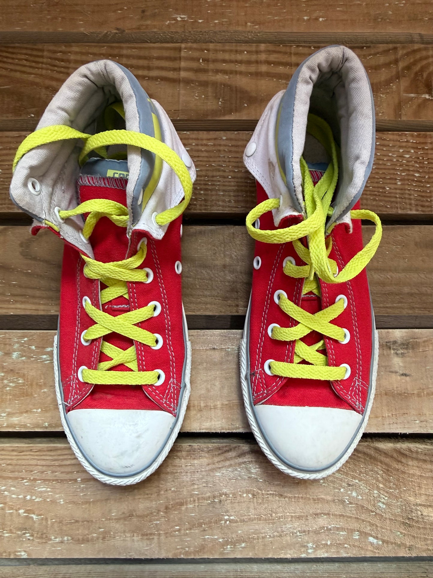 Converse Chuck Taylor All Star Two Fold high-top trainers. 
UK4, EU37