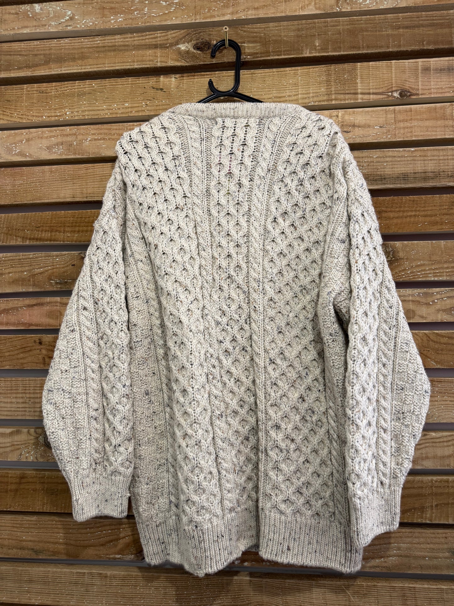 Vintage 90s Aran Knit Cream Cable Knit Cardigan. Size Large