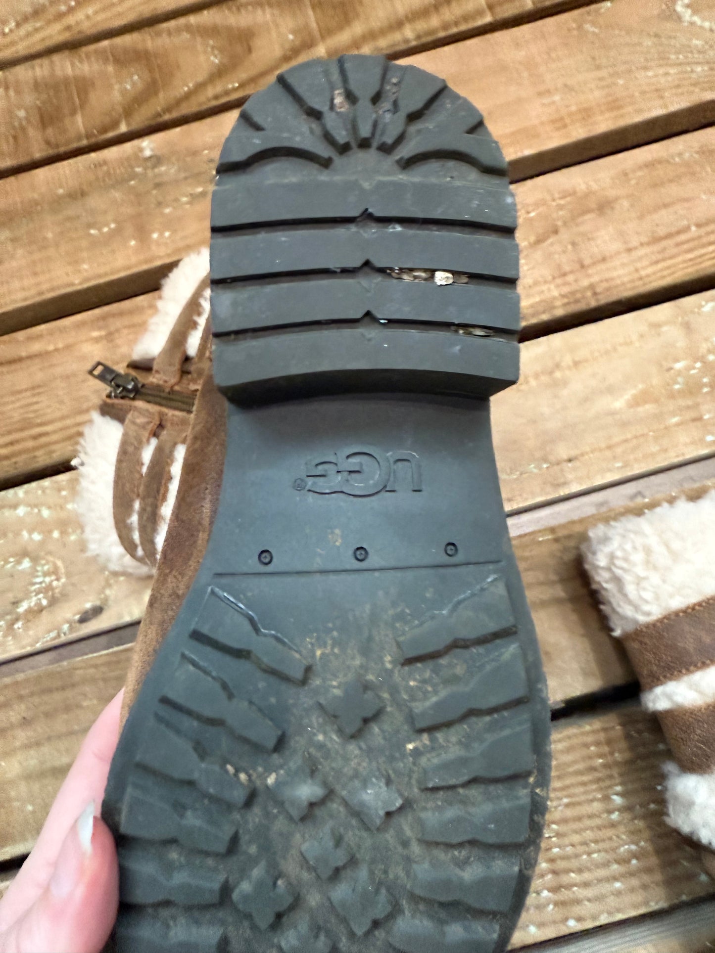 UGG Australia Blayre III chestnut leather biker boots. Sheepskin lined. Size UK5, EU38