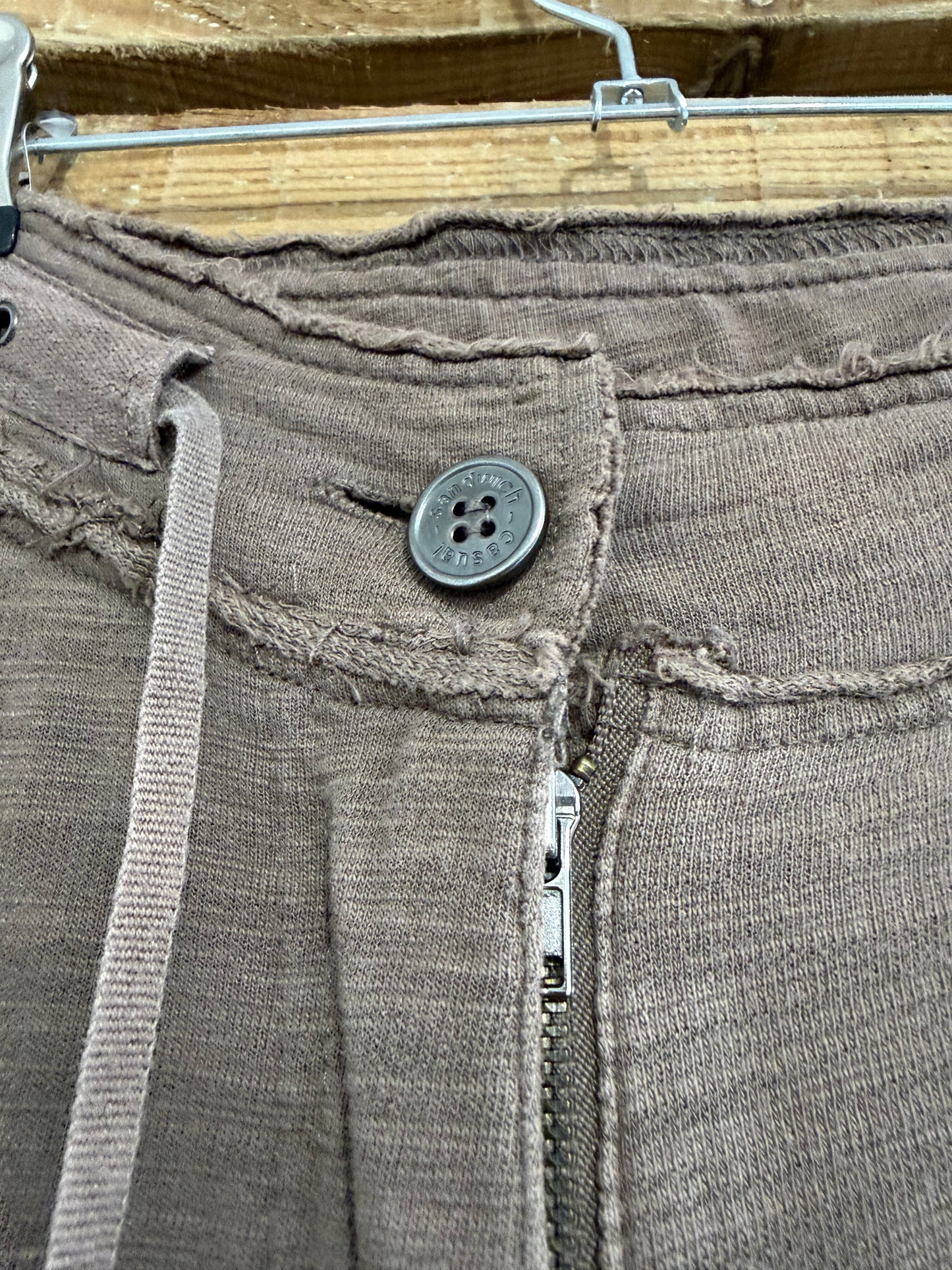 Vintage Y2K Sandwich textured trousers. Brown. 29” waist. Size UK8-10.