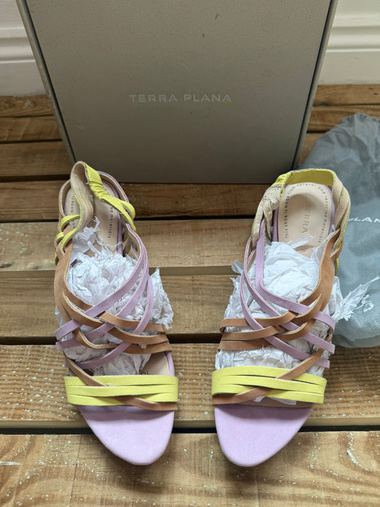 BNIB Terra Plana strappy open toe sandal pastel heels. Summer/ wedding. EU39, UK6