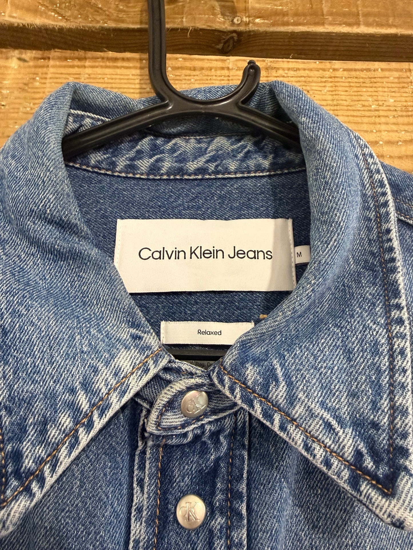 Calvin Klein denim button up shirt/shacket. 90s style. Size medium.