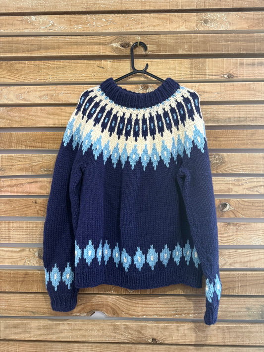 Vintage 80s handmade fairisle Icelandic 100% wool jumper. Size Medium