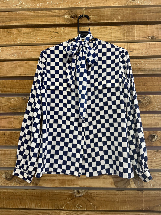 Vintage 80s checked blouse with neck tie. Pussy bow. Size UK12