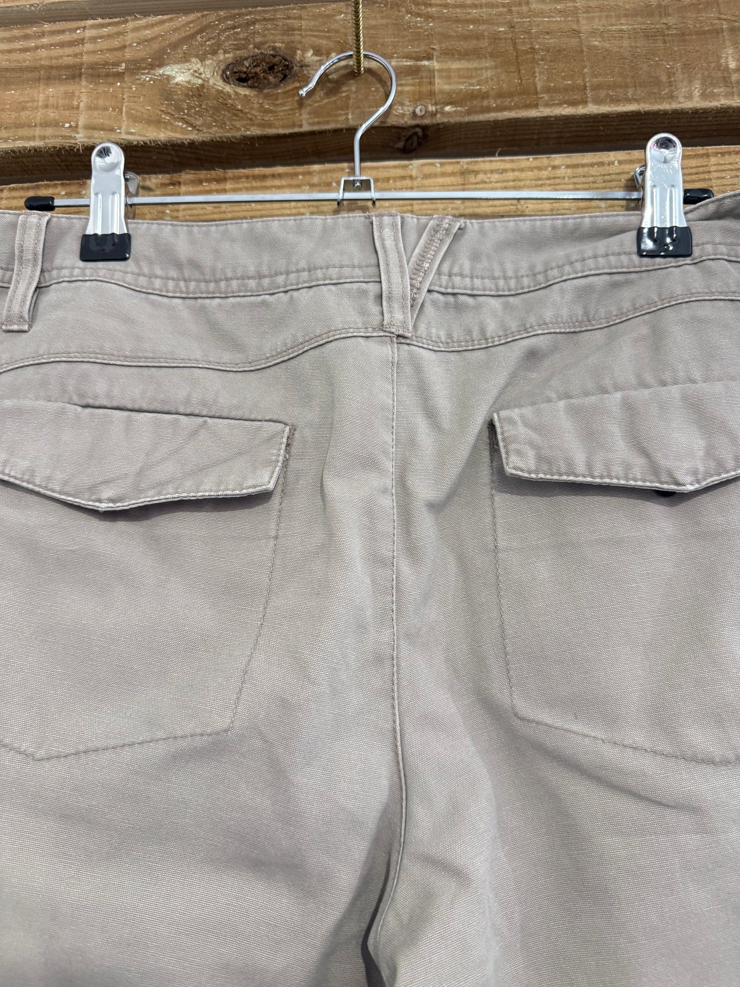 Volcom Corpo Class walking trousers. Hiking. Beige. Large. 35” waist, 31” leg.