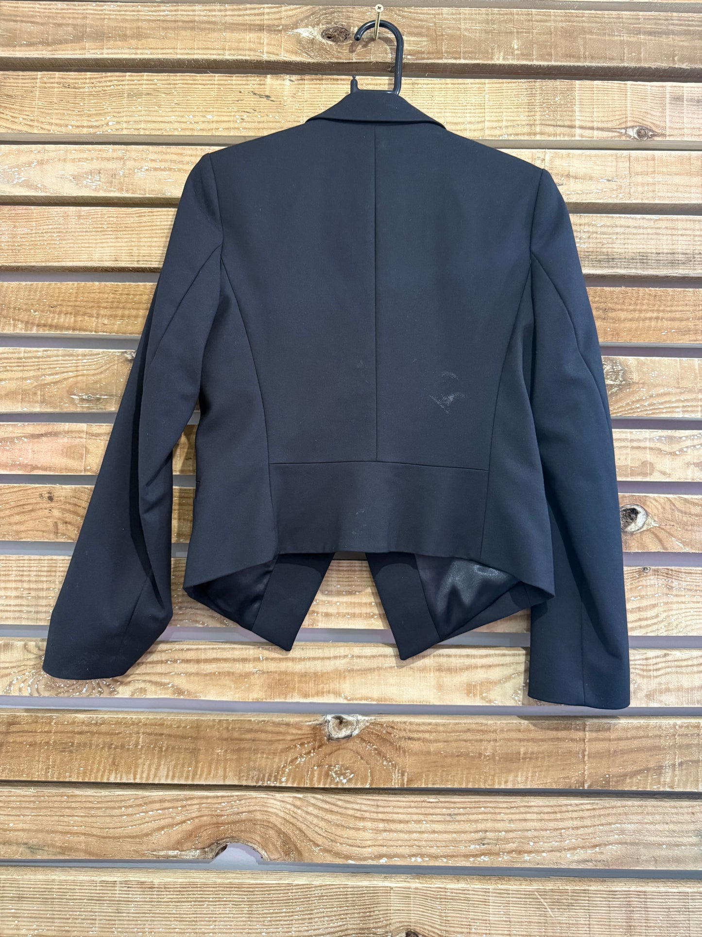 Vintage Y2K French Connection tuxedo button up blazer jacket. Size 10