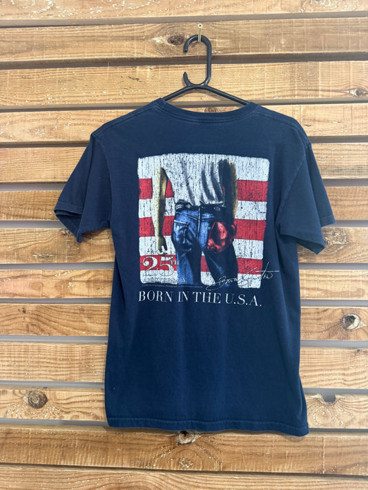 Vintage Y2K Hard Rock Cafe, Born in the USA Springsteen t-shirt. Size small.