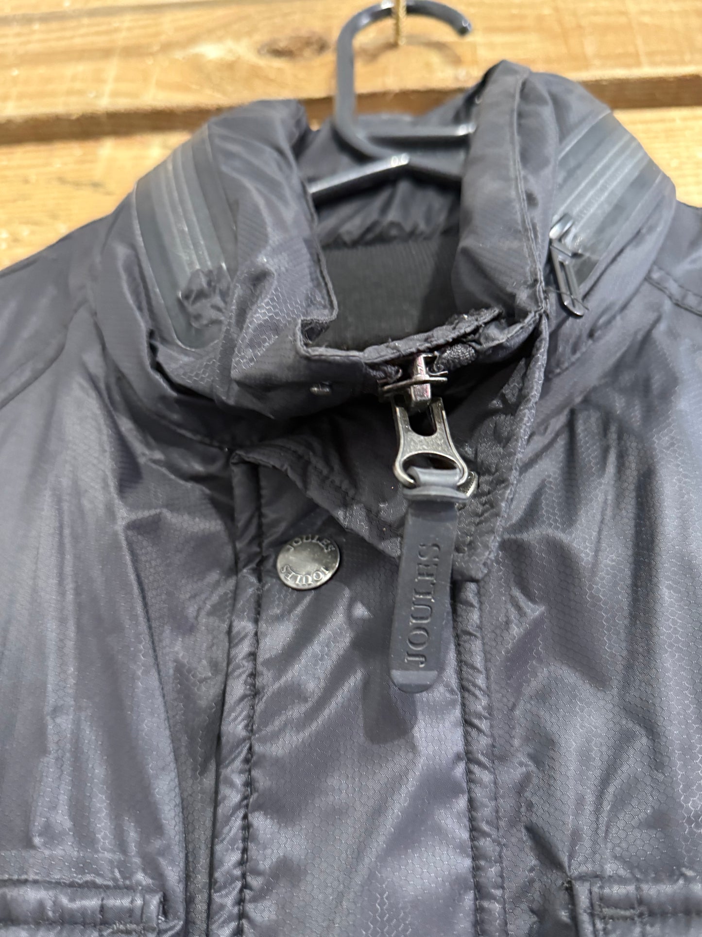 Vintage Y2K Joules rain jacket. Black. Size Medium.
